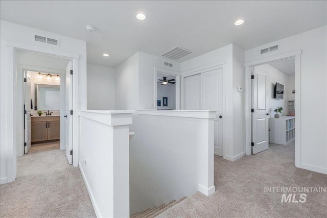 1218 Stirling Meadows Ct, Middleton, ID 83644