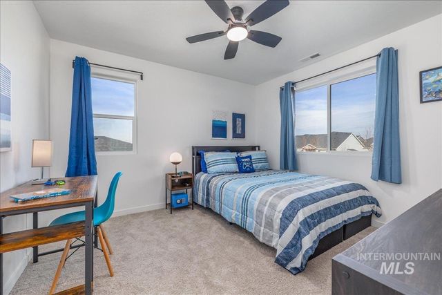 1218 Stirling Meadows Ct, Middleton, ID 83644