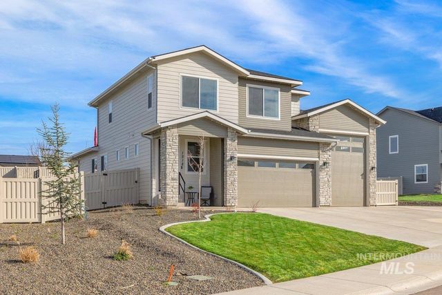 1218 Stirling Meadows Ct, Middleton, ID 83644