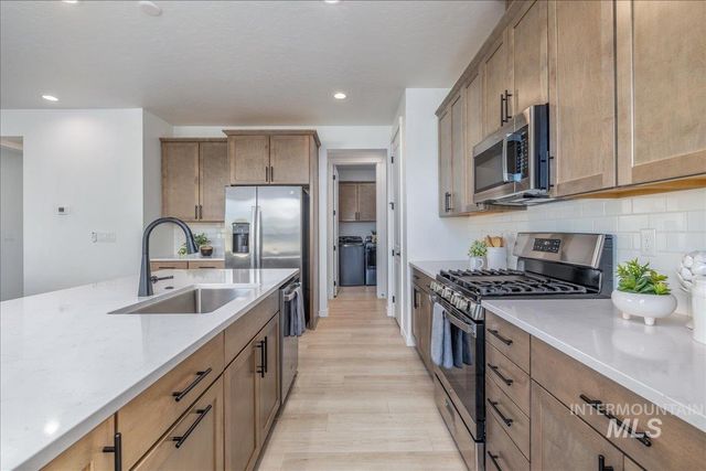 1218 Stirling Meadows Ct, Middleton, ID 83644