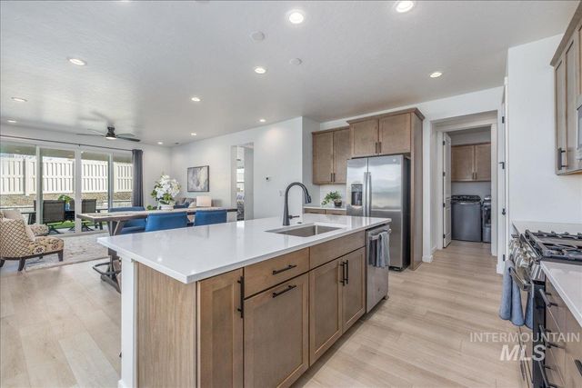 1218 Stirling Meadows Ct, Middleton, ID 83644