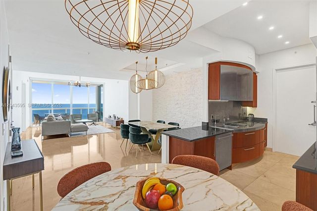 18101 Collins Avenue 1607, Sunny Isles Beach, FL 33160