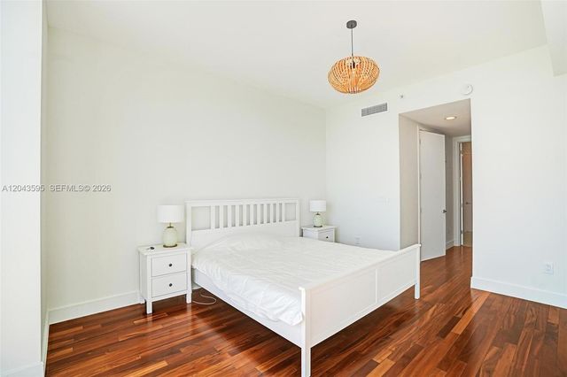 18101 Collins Avenue 1607, Sunny Isles Beach, FL 33160