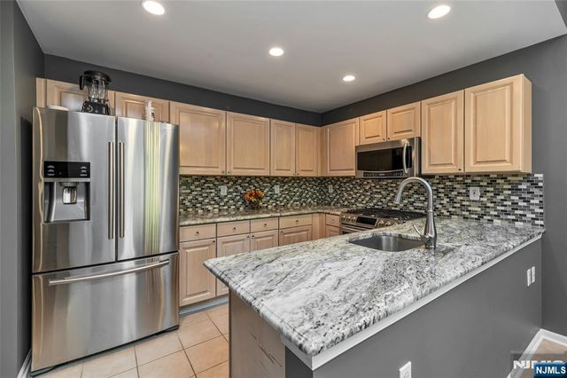130 Butternut Drive, Wayne, NJ 07470