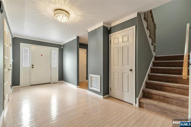 130 Butternut Drive, Wayne, NJ 07470