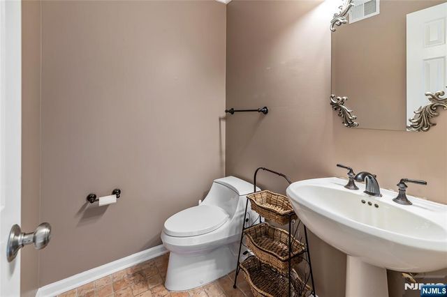 130 Butternut Drive, Wayne, NJ 07470