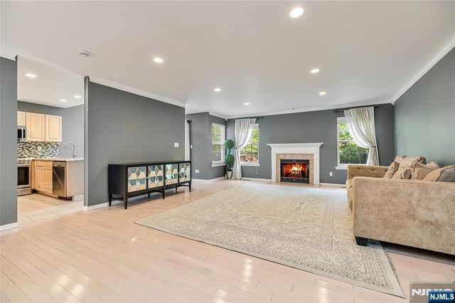 130 Butternut Drive, Wayne, NJ 07470