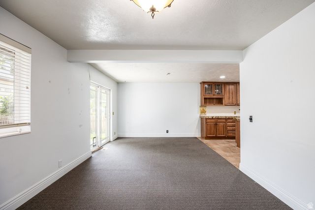 9739 S LAURA LANE DR, Sandy, UT 84092