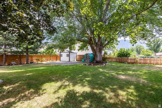 9739 S LAURA LANE DR, Sandy, UT 84092
