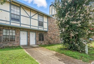 2822 Wimbledon Court C, Garland, TX 75041