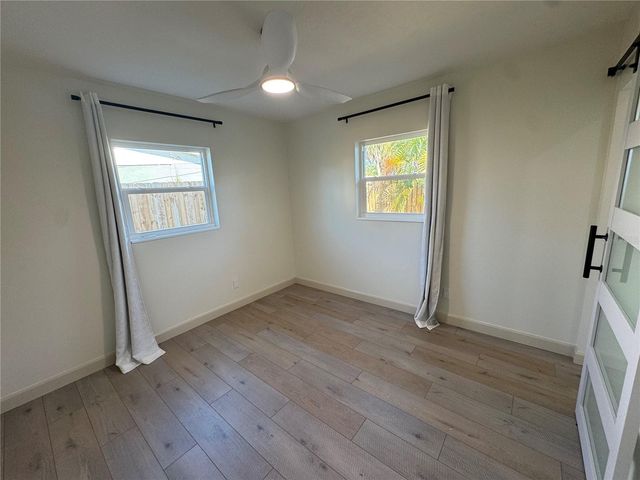 1500 CARSON CIRCLE NE, St Petersburg, FL 33703