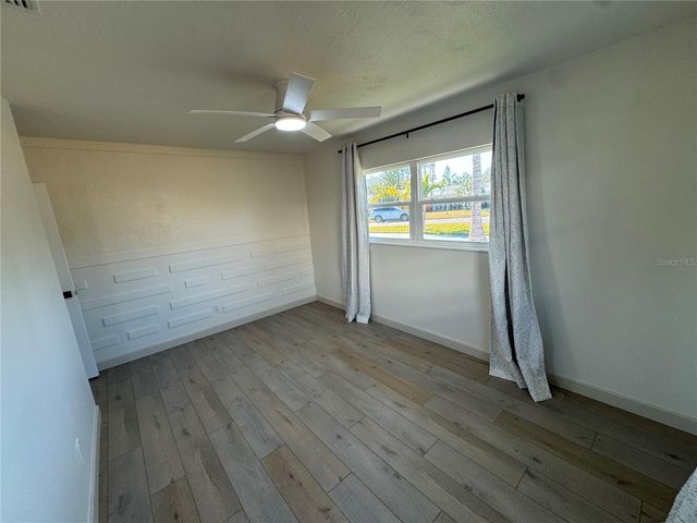 1500 CARSON CIRCLE NE, St Petersburg, FL 33703