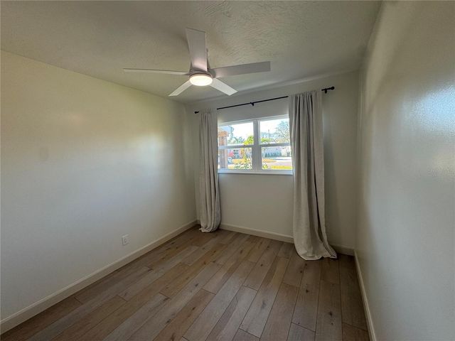 1500 CARSON CIRCLE NE, St Petersburg, FL 33703