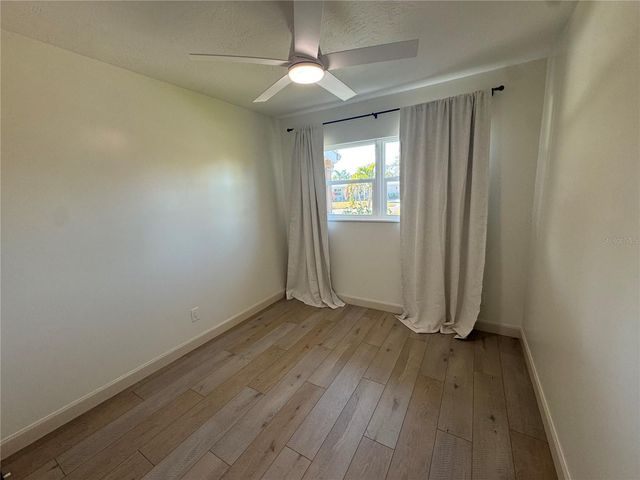 1500 CARSON CIRCLE NE, St Petersburg, FL 33703