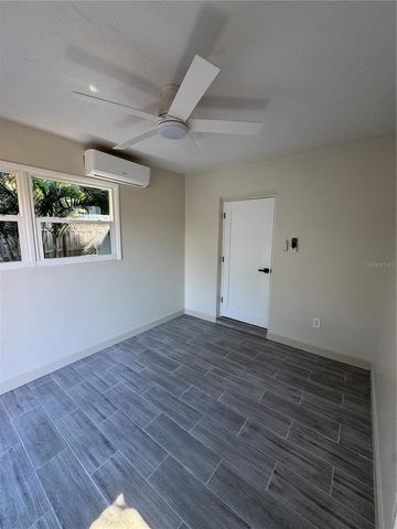 1500 CARSON CIRCLE NE, St Petersburg, FL 33703