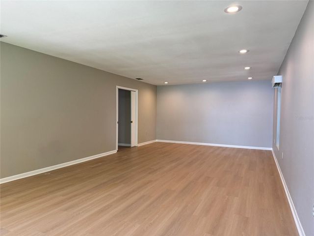 2510 CYPRESS GARDENS BOULEVARD, Winter Haven, FL 33884