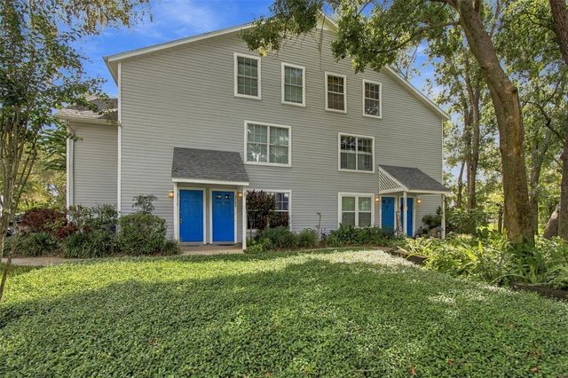 3118 VALLEY OAKS DRIVE, Tampa, FL 33618