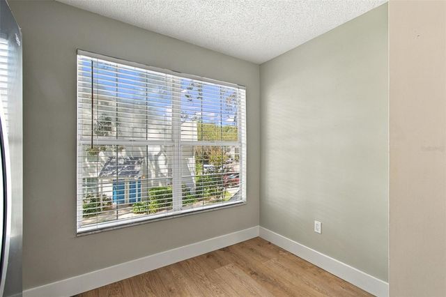 3118 VALLEY OAKS DRIVE, Tampa, FL 33618