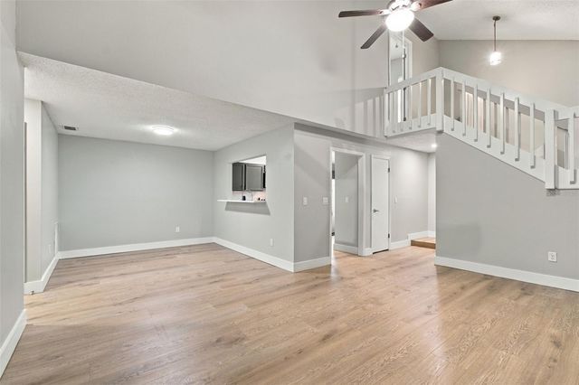 3118 VALLEY OAKS DRIVE, Tampa, FL 33618