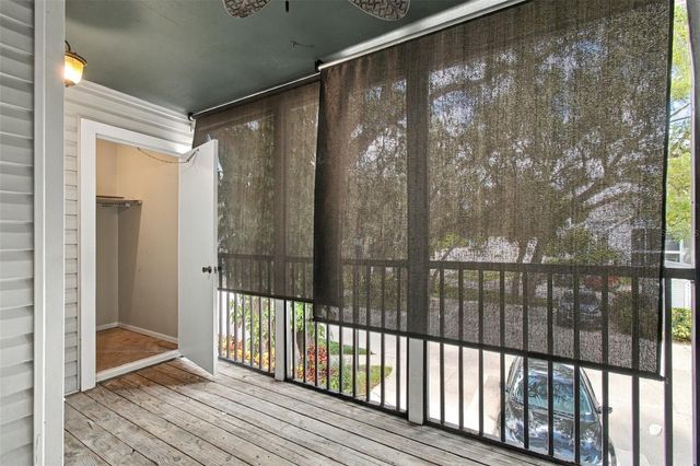 3118 VALLEY OAKS DRIVE, Tampa, FL 33618