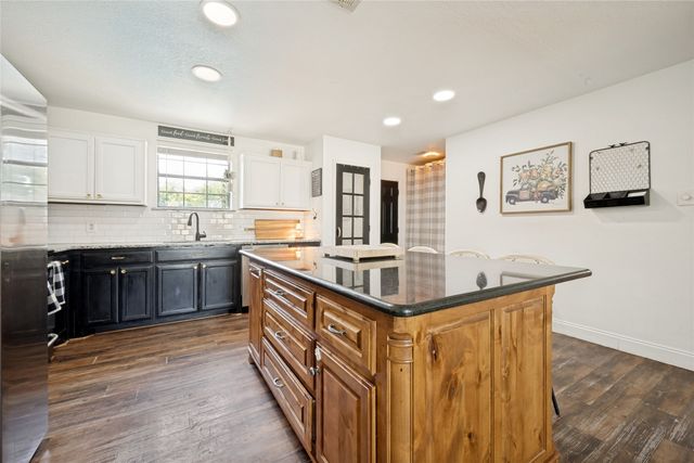 105 N 7th Street, Sanger, TX 76266
