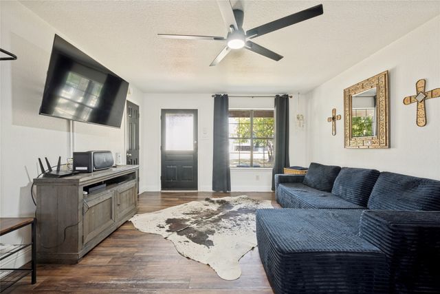 105 N 7th Street, Sanger, TX 76266