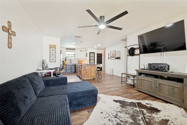 105 N 7th Street, Sanger, TX 76266