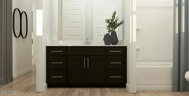 7813 W TETHER Trail, Peoria, AZ 85383