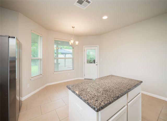 800 Savannah CV, Elgin, TX 78621