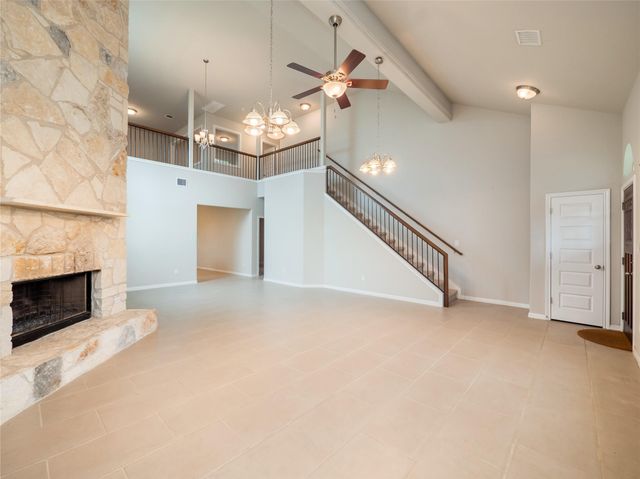 800 Savannah CV, Elgin, TX 78621