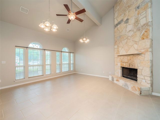 800 Savannah CV, Elgin, TX 78621
