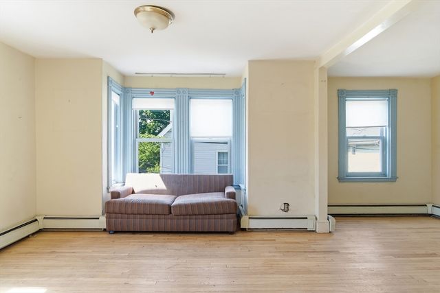 8 Parker Pl, Somerville, MA 02143