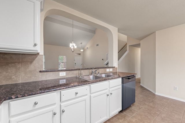 227 Old Spanish Trail, Waxahachie, TX 75167