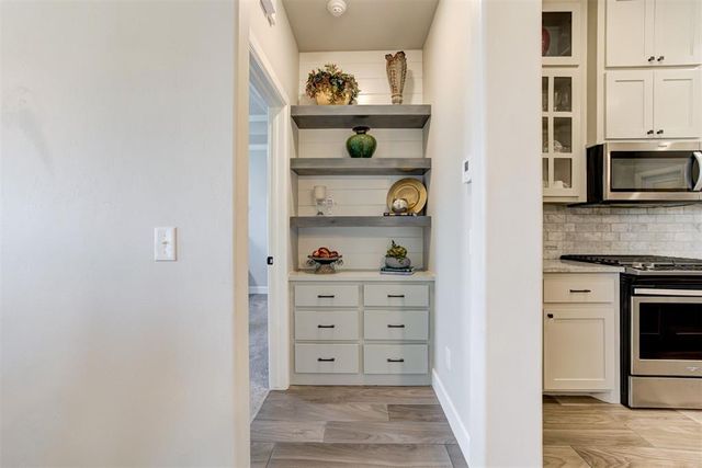 821 NW 192nd Terrace, Edmond, OK 73012