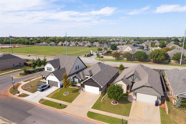 821 NW 192nd Terrace, Edmond, OK 73012