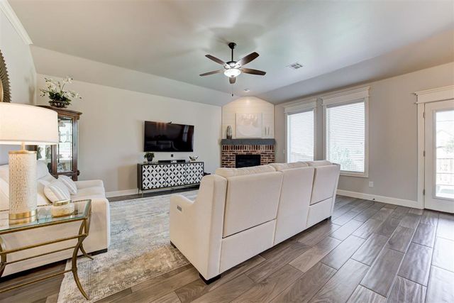 821 NW 192nd Terrace, Edmond, OK 73012