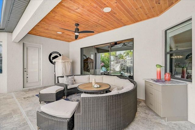 15835 TRADEWIND TERRACE, Bradenton, FL 34211