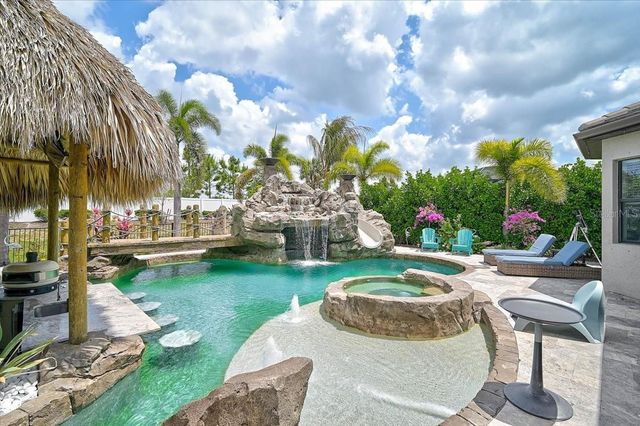 15835 TRADEWIND TERRACE, Bradenton, FL 34211