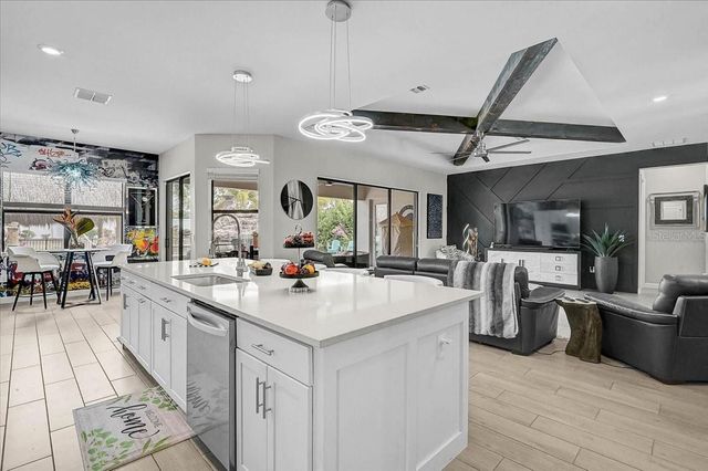15835 TRADEWIND TERRACE, Bradenton, FL 34211