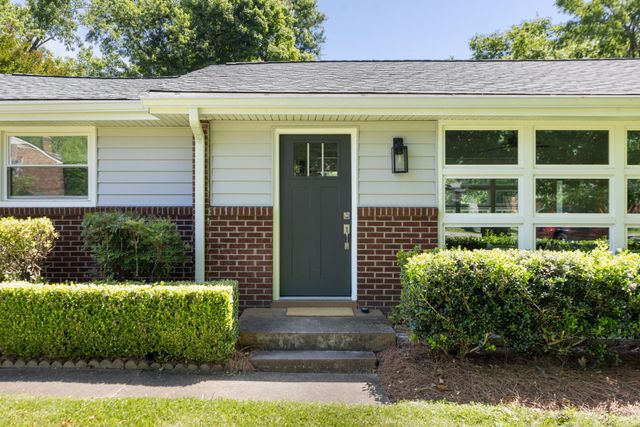 5002 Churchill Dr, Nashville, TN 37211