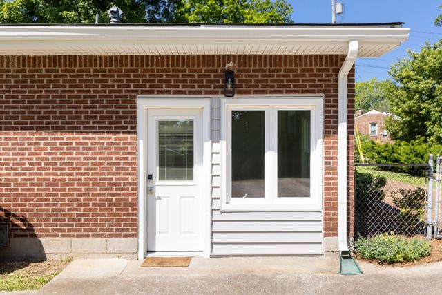 5002 Churchill Dr, Nashville, TN 37211