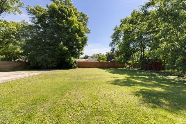 5002 Churchill Dr, Nashville, TN 37211