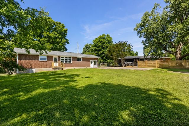 5002 Churchill Dr, Nashville, TN 37211