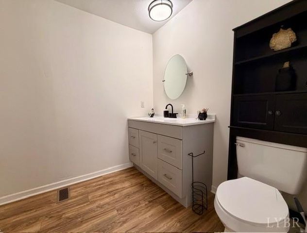 4378 Hummingbird Ln, Concord, VA 24538