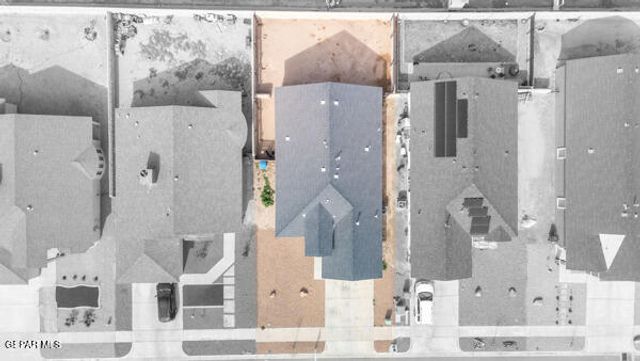 401 PLATEAU Drive, Socorro, TX 79927