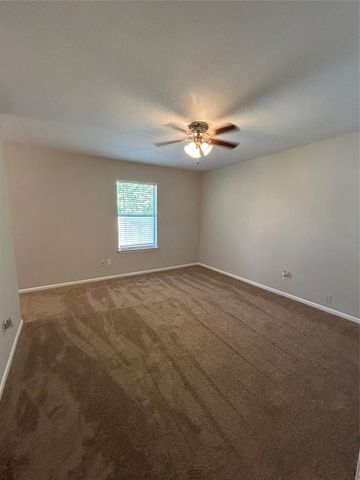 110 Laurie Lane Lane, Willis, TX 77378