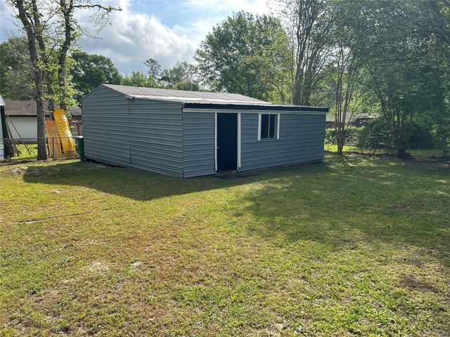 110 Laurie Lane Lane, Willis, TX 77378