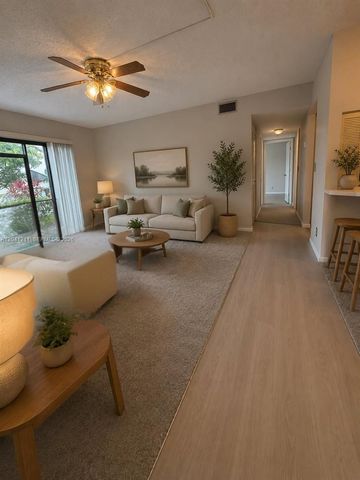 614 Sea Pine Way C1, Greenacres, FL 33415
