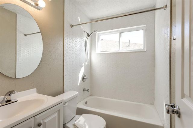 645 Lloyd Avenue, Oklahoma City, OK 73130
