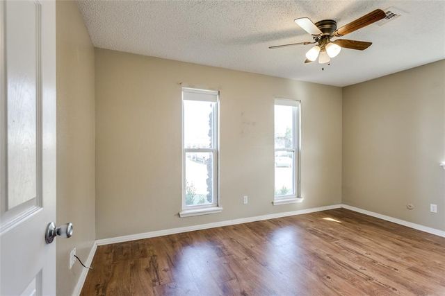 645 Lloyd Avenue, Oklahoma City, OK 73130